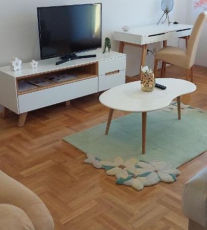 Apartment Meli Varaždin エクステリア 写真