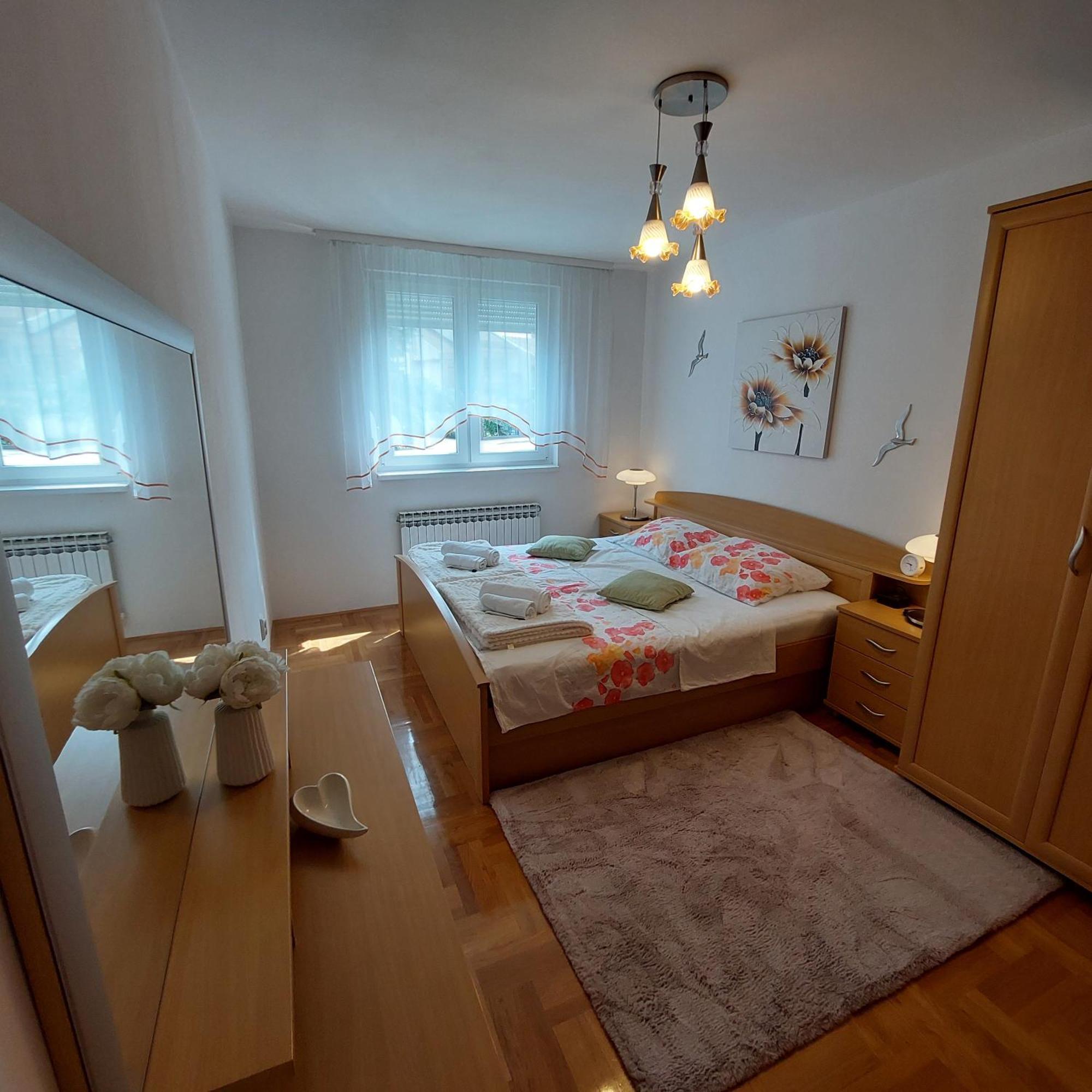 Apartment Meli Varaždin エクステリア 写真