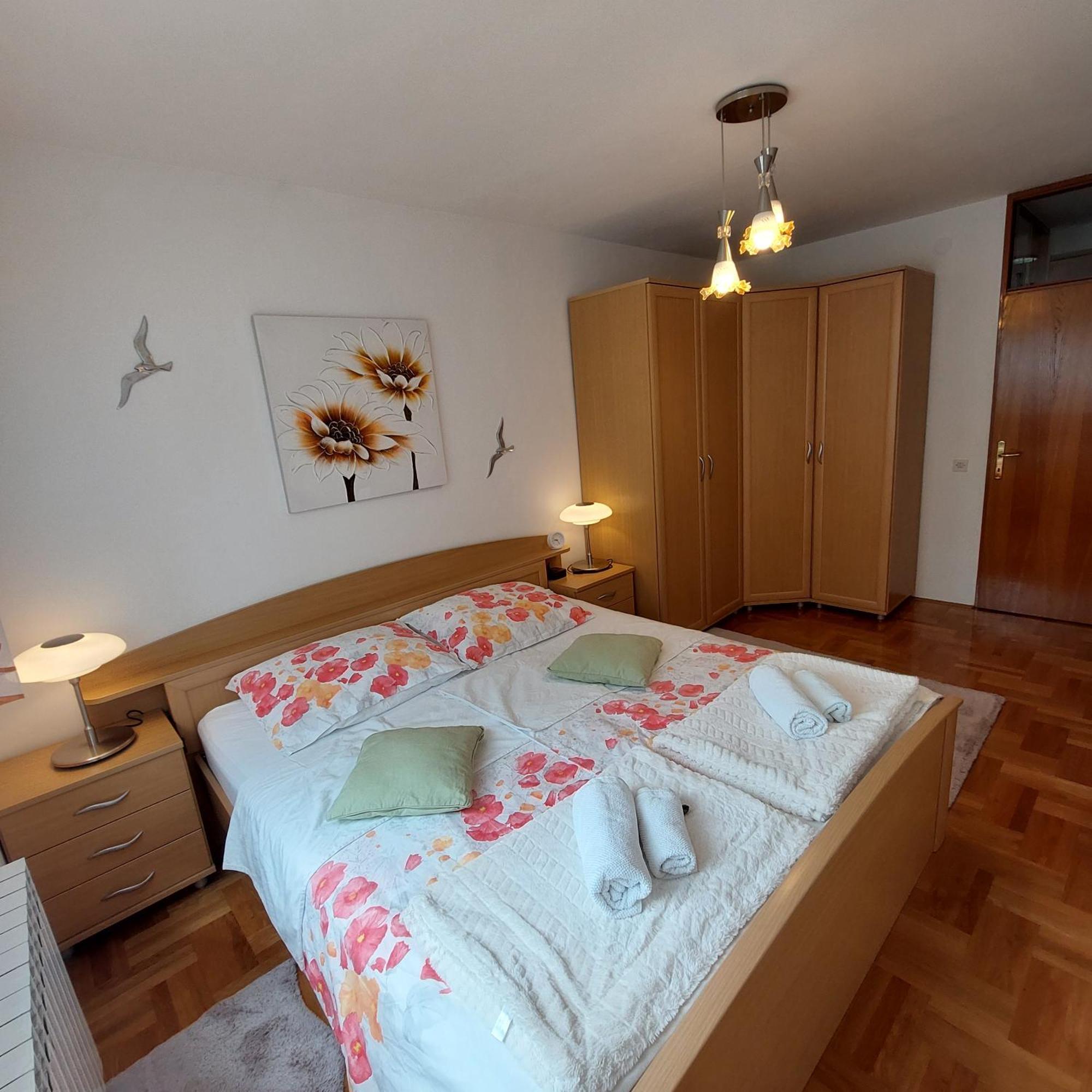 Apartment Meli Varaždin エクステリア 写真