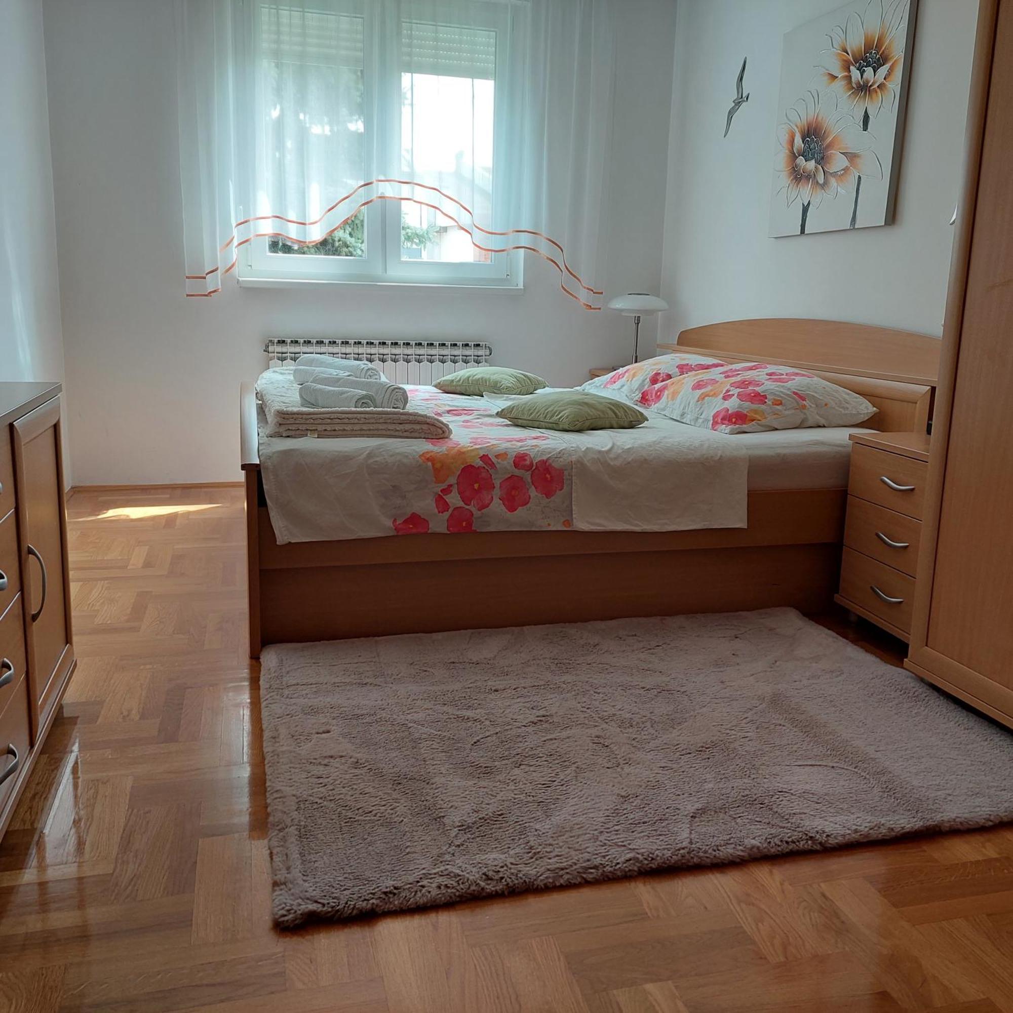 Apartment Meli Varaždin エクステリア 写真