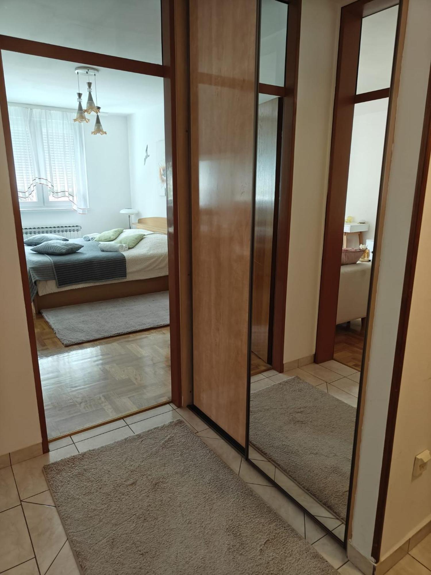 Apartment Meli Varaždin エクステリア 写真
